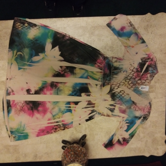 Lipstick Dress Low Cut Overlapping V-Neck Size Med, Elbow Length Sleeves Exotic - Picture 10 of 12